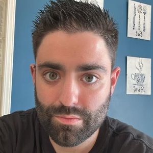 Meet your Posher, Chris